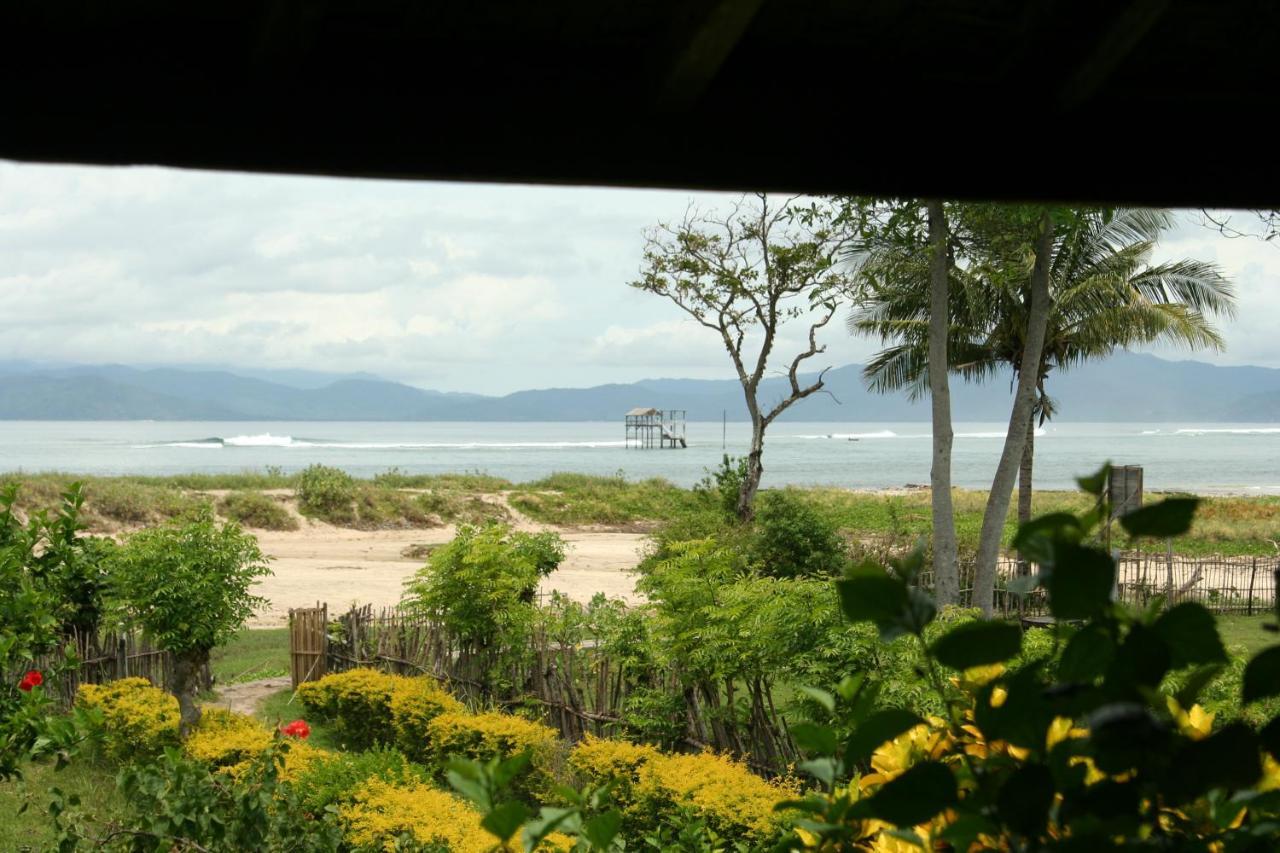 Lakey Beach Inn Hotel Huu Exterior photo